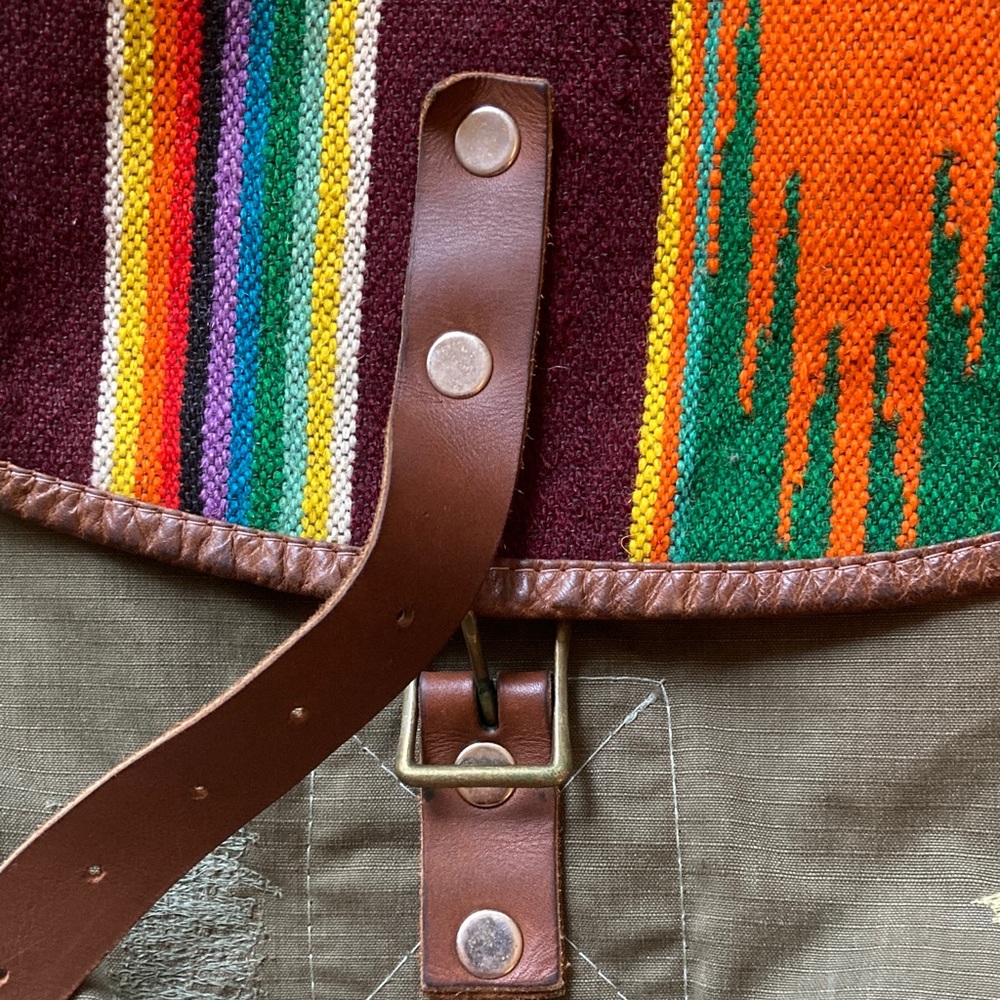 LAST CALL!! TOTEM SALVAGED Large Hobo Crossbody Serape and Canvas Bag - EUC - Picture 9 of 11